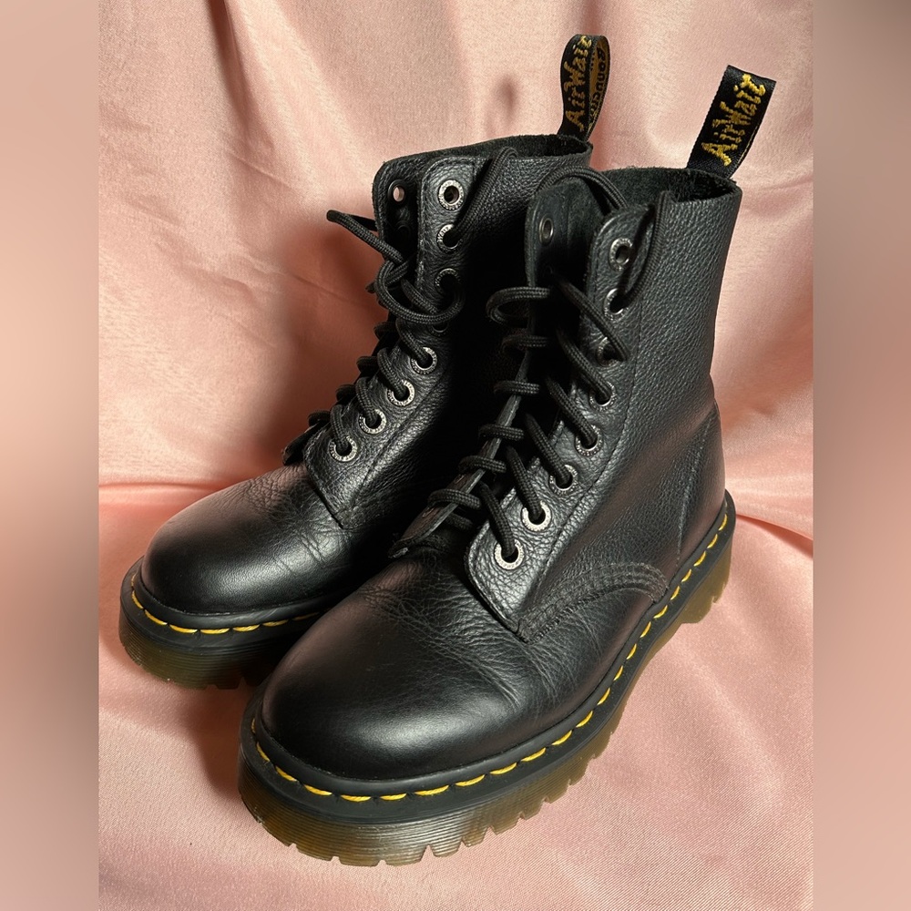 DR. MARTENS 1460 BEX PISA LEATHER LACE UP BOOTS